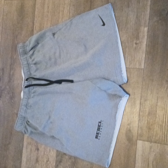 Nike Other - Nike XXL Dri-Fit mens shorts